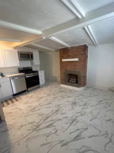 Main picture of 125 Locust St