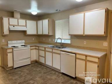 Main picture of 13520 107th Avenue Ct E