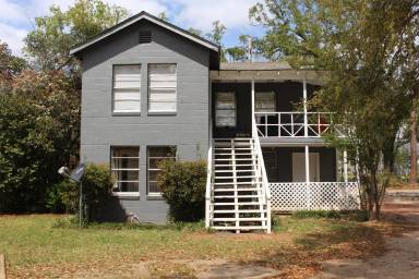 Main picture of 1003 W 2nd Ave