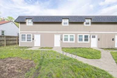 Main picture of 3090 Grasmere Ave