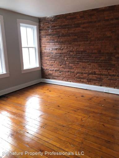 Main picture of 114 Howard Ave