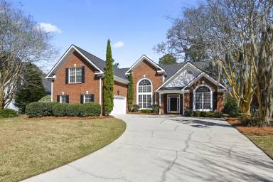 Main picture of 1354 Old Ivy Way