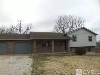 Main picture of 14020 Howard Ln