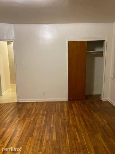 Main picture of 2270 E 60th Pl