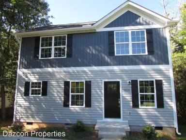 Main picture of 146 10th Ave SE