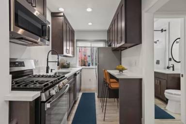 Main picture of 410 Lucas Ave