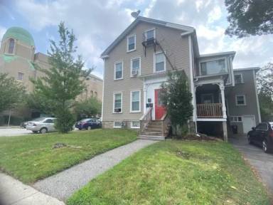 Main picture of 321 High St