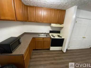 Main picture of 437 Sumner St