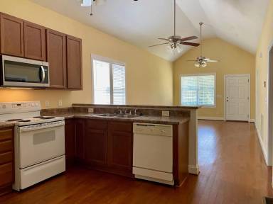 Main picture of 3920 Lexington Dr