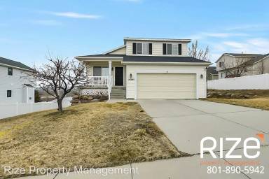 Main picture of 14293 S Honeyfield Dr