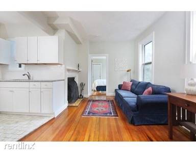 Main picture of 79 Revere St