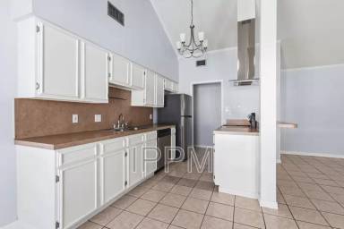 Main picture of 4217 S Houston Dr