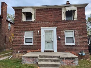 Main picture of 16520 Griggs St