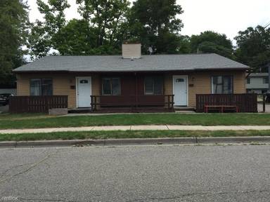 Main picture of 252 Stoddard Ave