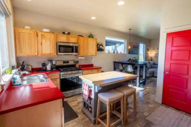 Main picture of 254 N Cottonwood Rd
