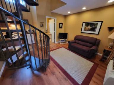 Main picture of 1428 E Chocolate Ave