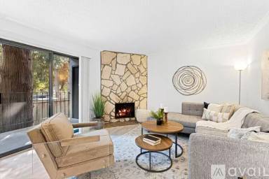 Main picture of 12019 100th Ave NE