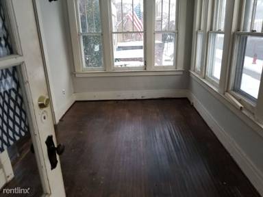 Main picture of 175 Delaware St