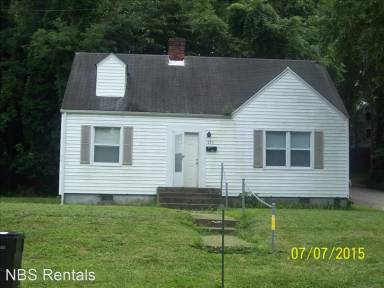 Main picture of 225 Dudley St