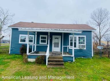 Main picture of 1410 Main Ave