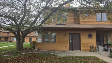 Main picture of 90 Northrup Dr