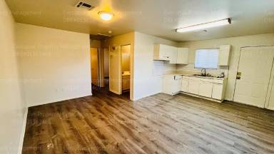 Main picture of 1142 8th Pl