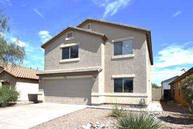 Main picture of 1328 E Ryan Rd