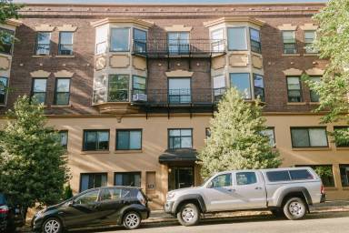 Main picture of 708 N 35th St