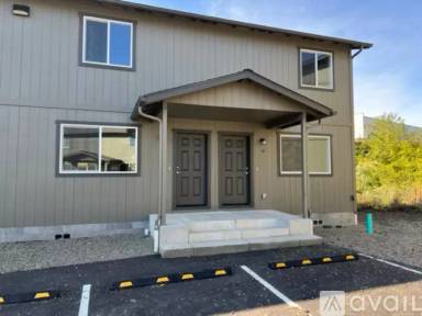 Main picture of 610 N Main St