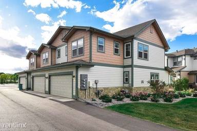 Main picture of 2933 Kansas Dr