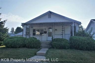 Main picture of 2140 N Bell St