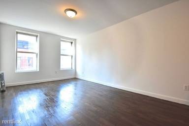 Main picture of 8 Jones St
