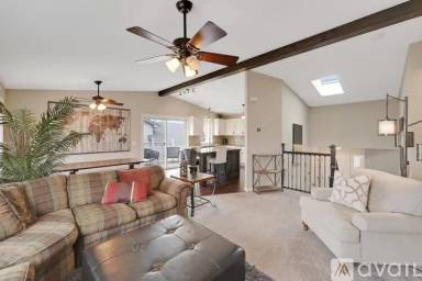 Main picture of 5454 W 143rd St