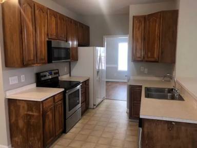 Main picture of 2200 Tanfield Dr