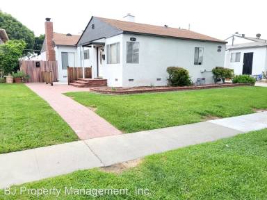 Main picture of 5620 Rocket St