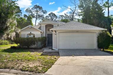 Main picture of 1033 Lake Davenport Blvd