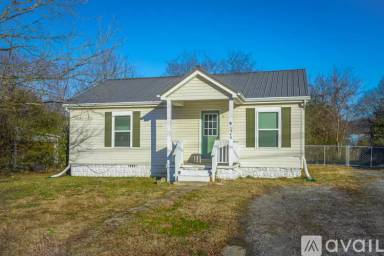 Main picture of 1540 Myrt St