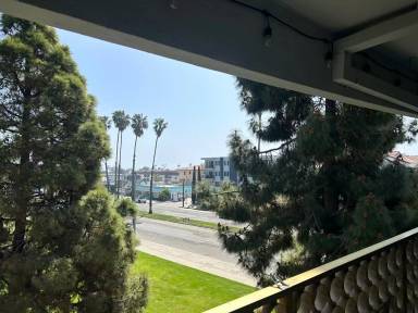 Main picture of 3655 E Ocean Blvd