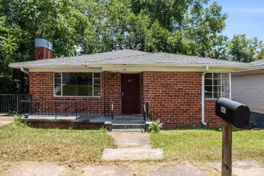 Main picture of 845 60th St