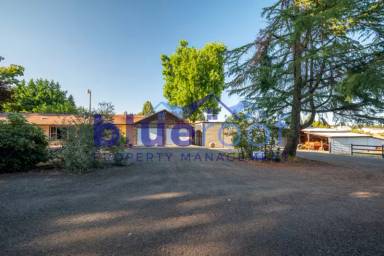 Main picture of 13451 SW Country Ln