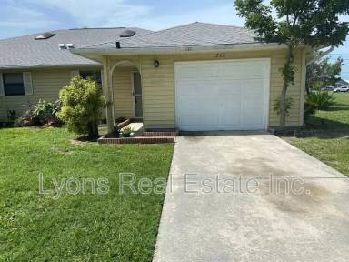 Main picture of 268 SW 2nd Ter