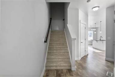 Main picture of 219 W Silver Springs Dr