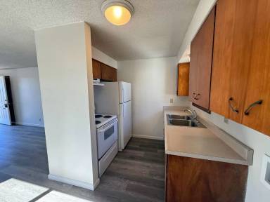 Main picture of 654 NE Channon Ave