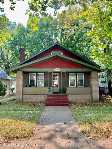 Main picture of 1621 Leavenworth St