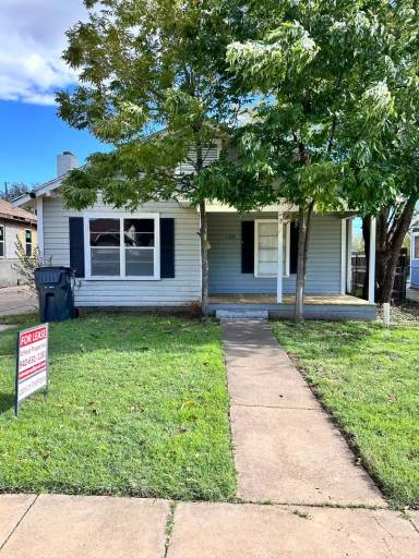 Main picture of 1305 Monroe St