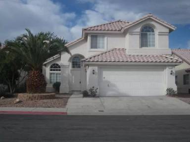 Main picture of 2713 Camphor Tree St