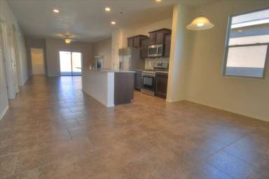 Main picture of 2582 Camino Plata Loop NE