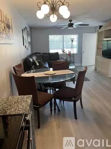 Main picture of 143 West Ct