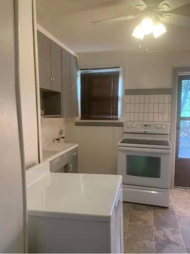 Main picture of 3005 Krouse St