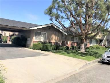 Main picture of 10505 Arrington Ave